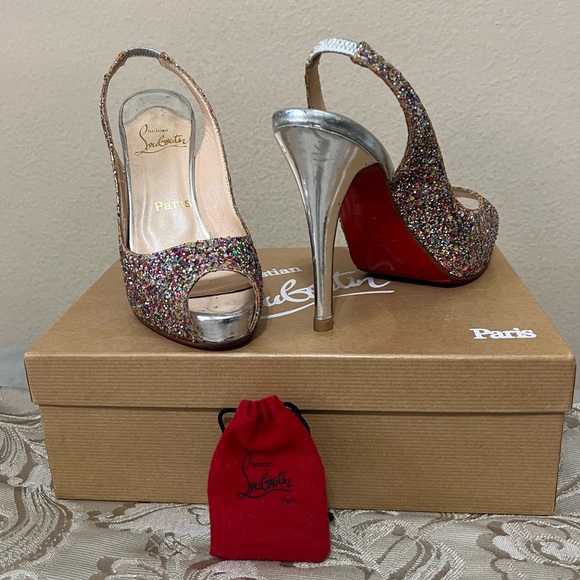 Christian Louboutin heels - Picture 2 of 11